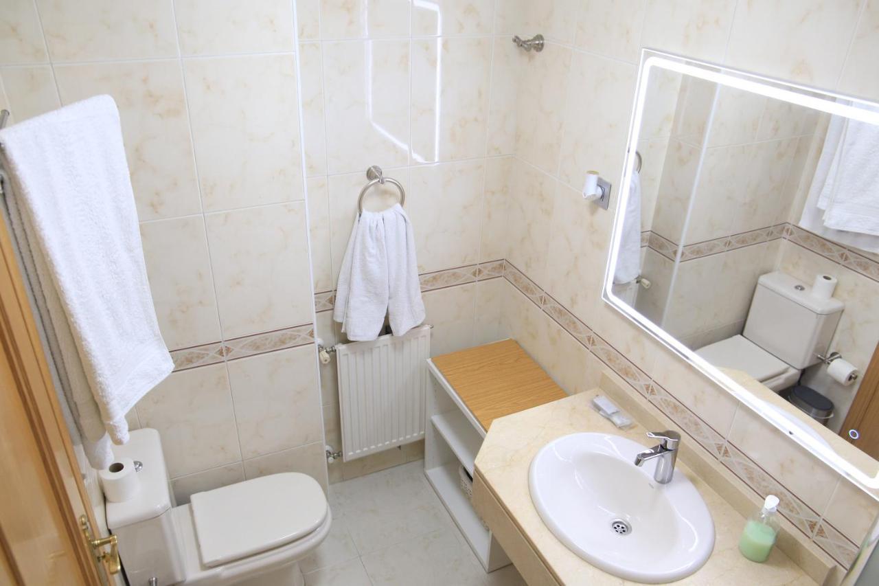 شقة لاس روزاس دي مدريد  في Precioso Apartamento Con Piscina Y Bien Comunicado المظهر الخارجي الصورة